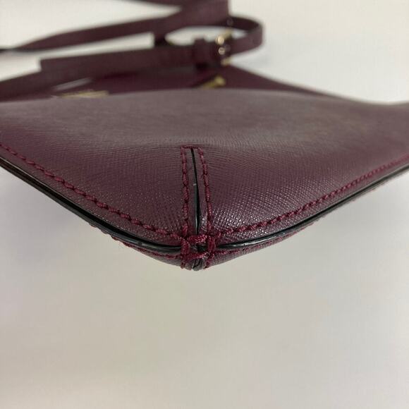 Kate Spade small, wine and gold leather crossbody bag - Picture 3 of 10